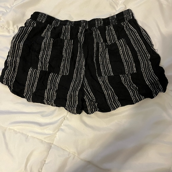 Black and white, soft womens shorts, size XS - Picture 2 of 3